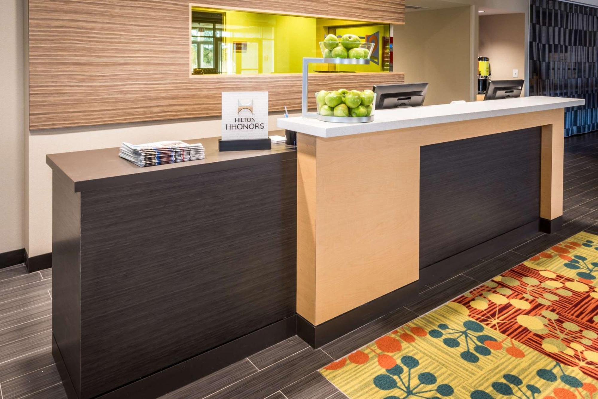 Home2 Suites By Hilton Gulfport I-10 Exterior photo