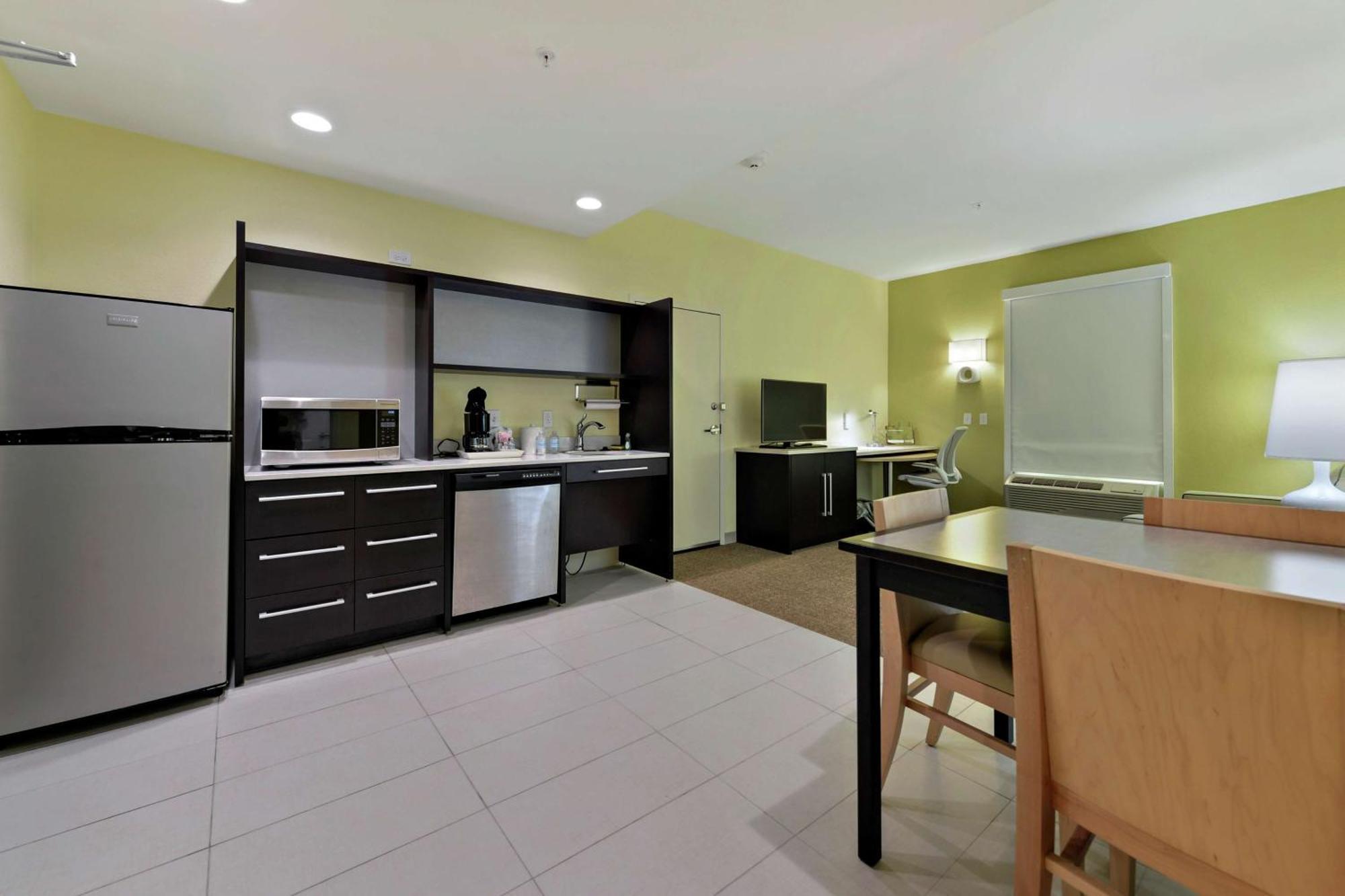 Home2 Suites By Hilton Gulfport I-10 Exterior photo