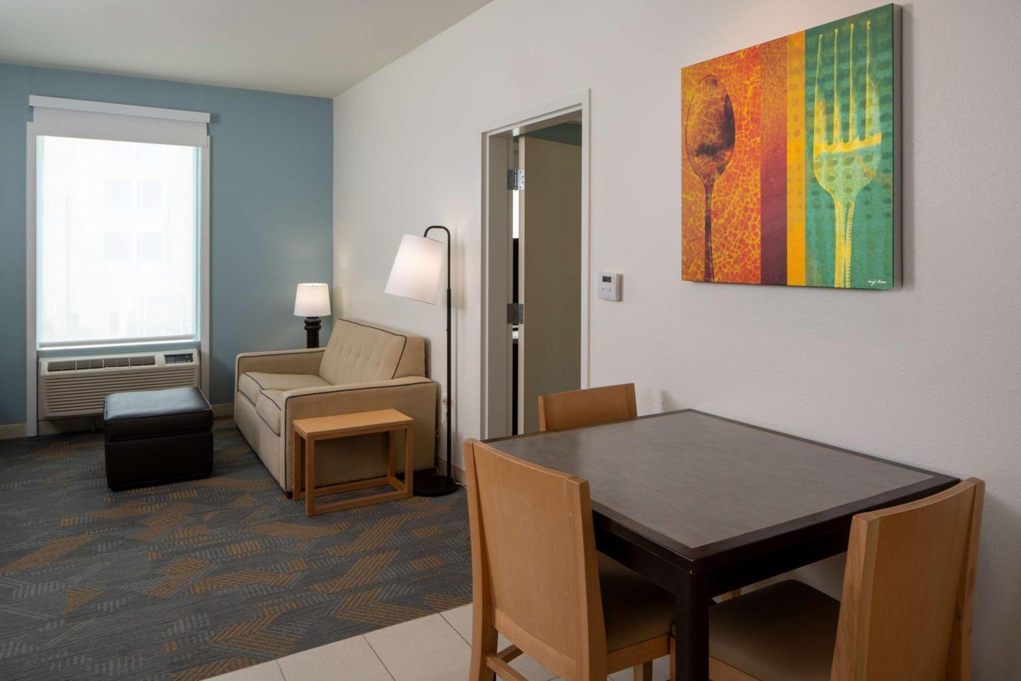 Home2 Suites By Hilton Gulfport I-10 Exterior photo